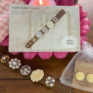 Plunder Bracelet and Earring Set!!